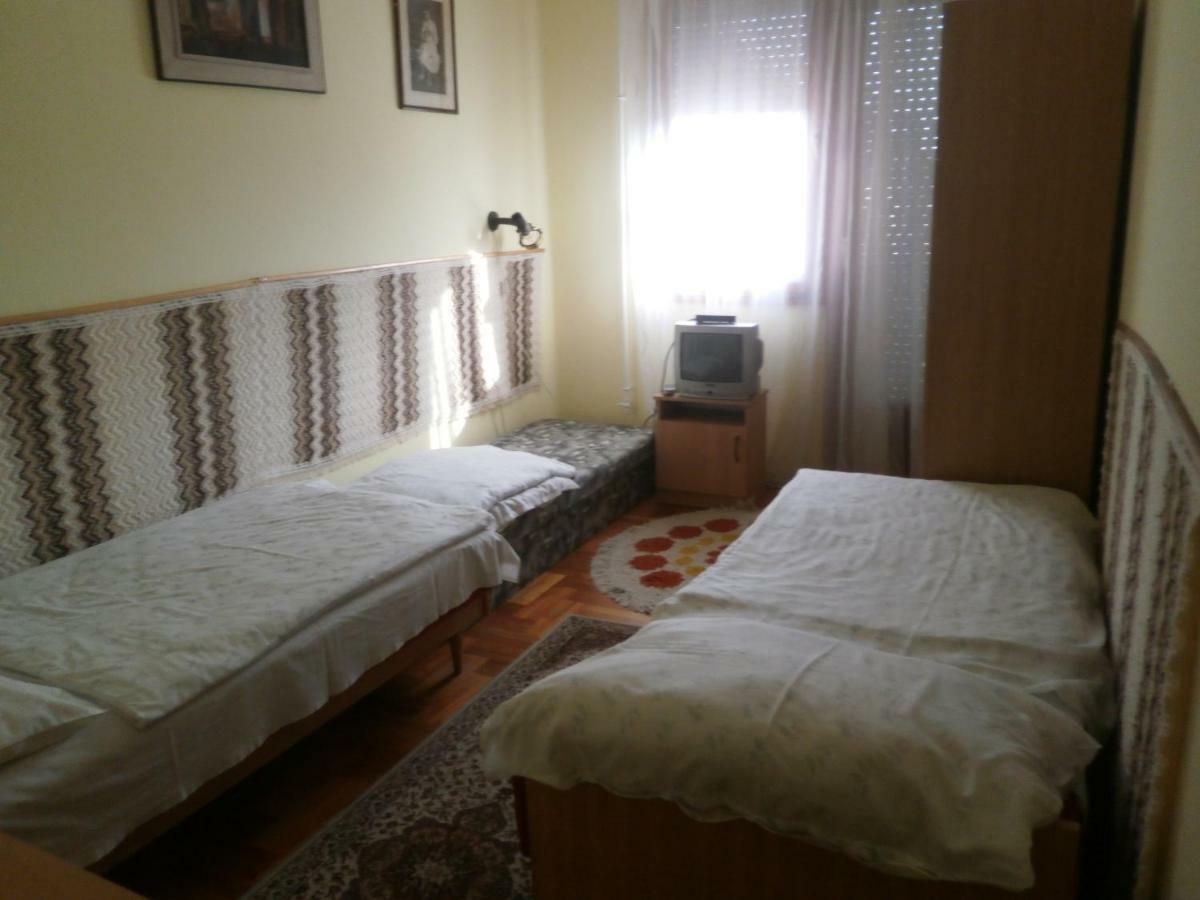 Hajdúszoboszló Tuenderkert Apartmanok מראה חיצוני תמונה